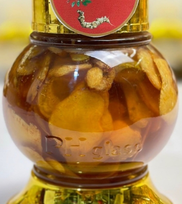 Rượu Sâm Nghệ Thuật